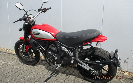 Gebrauchtmotorrad Ducati Scrambler Icon - Bild 5