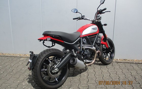 Gebrauchtmotorrad Ducati Scrambler Icon - Bild 6