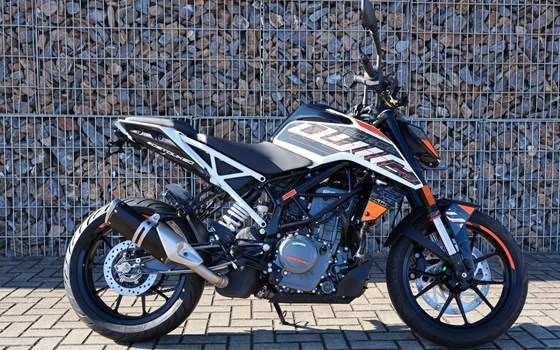 Neufahrzeug KTM 390 Duke - Bild 11