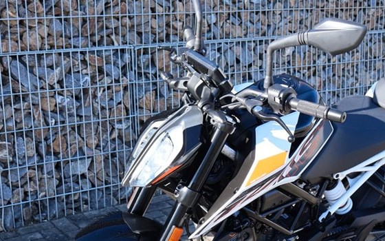 Neufahrzeug KTM 390 Duke - Bild 2