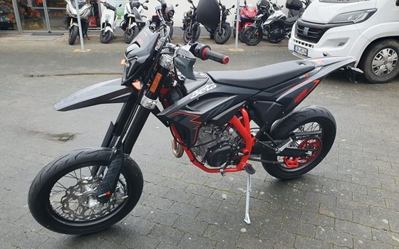 Neufahrzeug Beta RR 125 4T SM - Bild 13