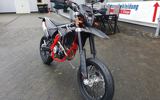 Neufahrzeug Beta RR 125 4T SM - Bild 3