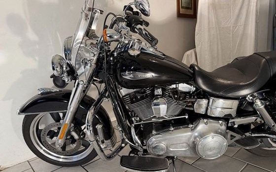 Gebrauchtmotorrad Harley-Davidson Dyna Switchback  FLD - Bild 11