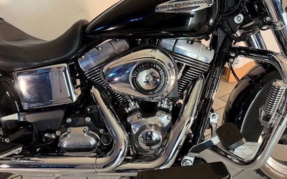 Gebrauchtmotorrad Harley-Davidson Dyna Switchback  FLD - Bild 4