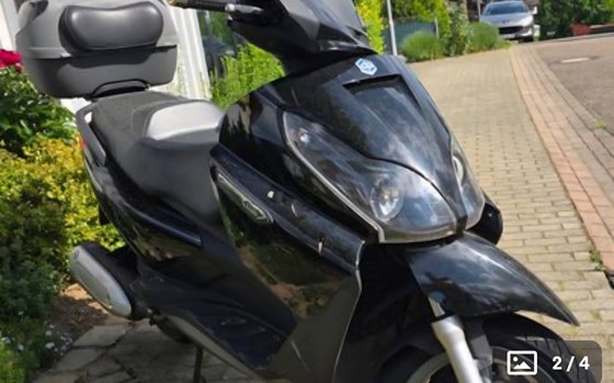 Gebrauchtmotorrad Piaggio X7 125 - Bild 4