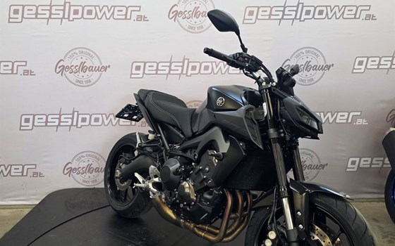 Gebrauchtmotorrad Yamaha MT-09 - Bild 2