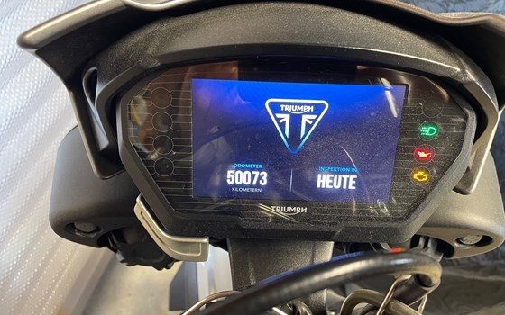 Gebrauchtmotorrad Triumph Street Triple 765 RS - Bild 2
