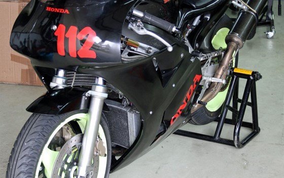 Gebrauchtmotorrad Honda VFR 750 R - Bild 1