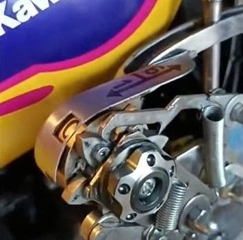 Gebrauchtmotorrad Kawasaki Eliminator 600 - Bild 7