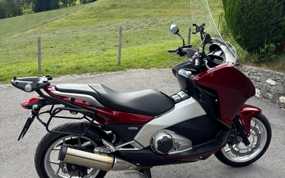 Gebrauchtmotorrad Honda Integra - Bild 5