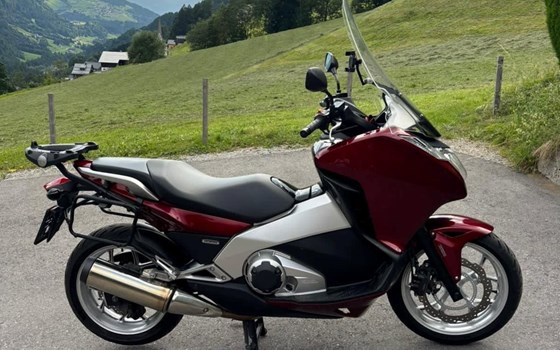 Gebrauchtmotorrad Honda Integra - Bild 9