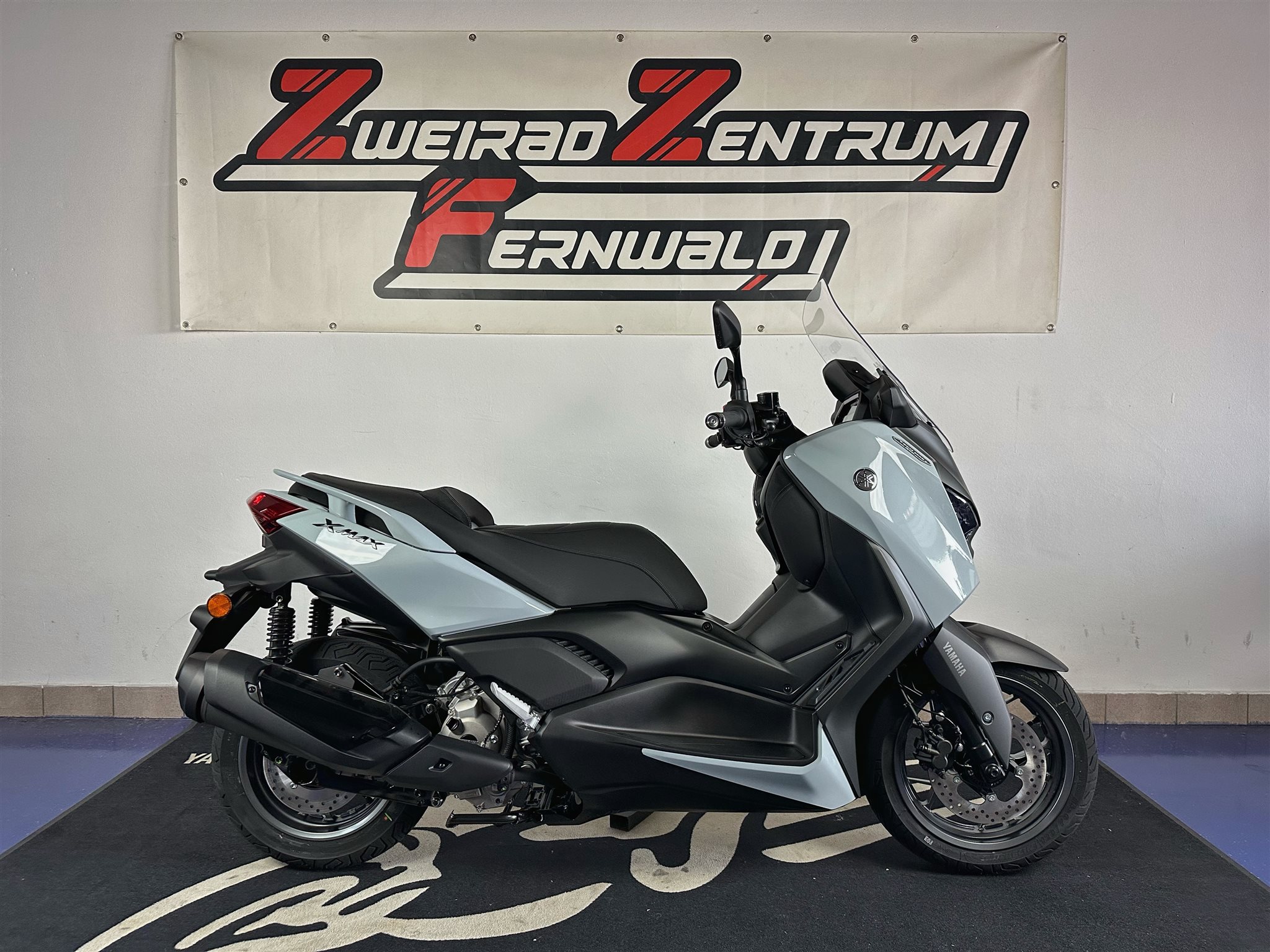 Yamaha XMAX 300 Tech MAX+ 