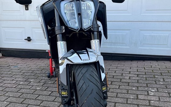 Gebrauchtmotorrad KTM 790 Duke - Bild 3