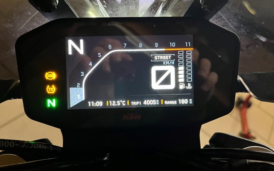 Gebrauchtmotorrad KTM 790 Duke - Bild 8