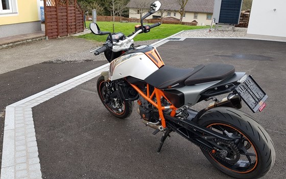 Gebrauchtmotorrad KTM 690 Duke - Bild 6