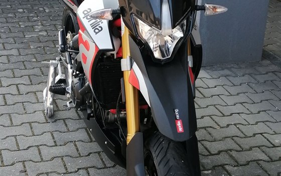 Gebrauchtmotorrad Aprilia Dorsoduro 900 - Bild 2