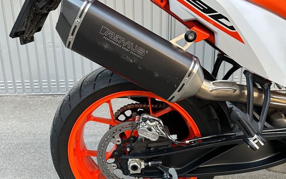 Gebrauchtmotorrad KTM 890 SMT - Bild 12