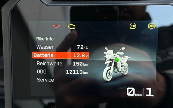 Gebrauchtmotorrad KTM 890 SMT - Bild 5