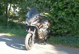 Neumotorrad Aprilia SR GT Replica 200