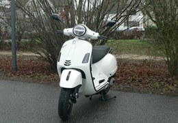 Neumotorrad Vespa GTS 125