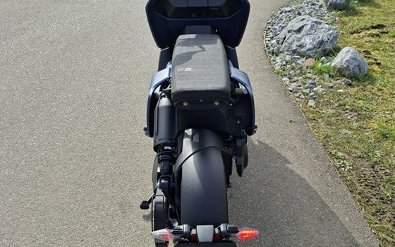 Neufahrzeug BMW CE 04 - Bild 6