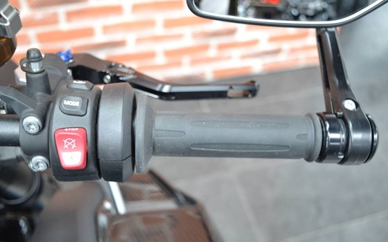 Gebrauchtmotorrad BMW M 1000 R - Bild 11