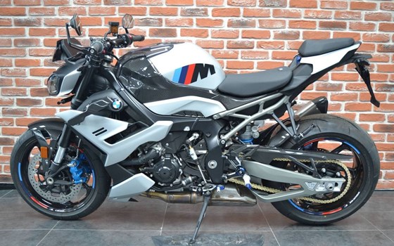 Gebrauchtmotorrad BMW M 1000 R - Bild 3