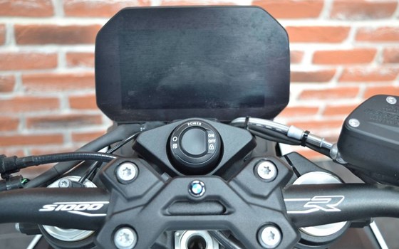 Gebrauchtmotorrad BMW S 1000 R - Bild 10