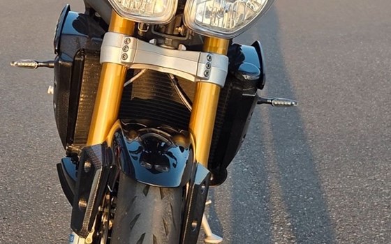 Gebrauchtmotorrad Triumph Speed Triple R - Bild 7