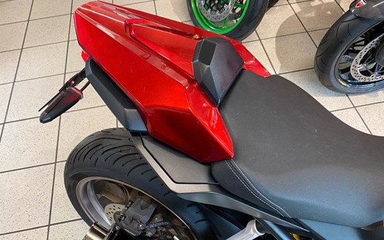 Gebrauchtmotorrad Honda CB650R - Bild 10