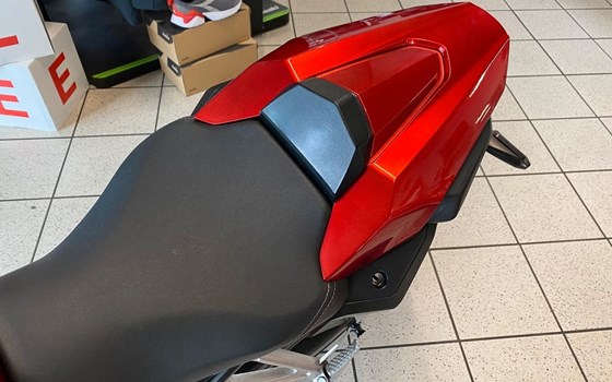 Gebrauchtmotorrad Honda CB650R - Bild 2