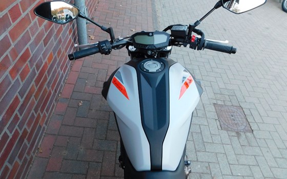 Gebrauchtmotorrad Yamaha MT-07 - Bild 11