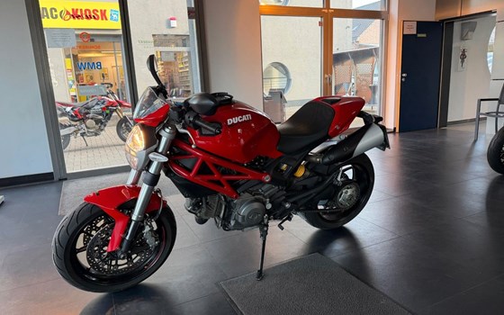 Gebrauchtmotorrad Ducati Monster 796 - Bild 3