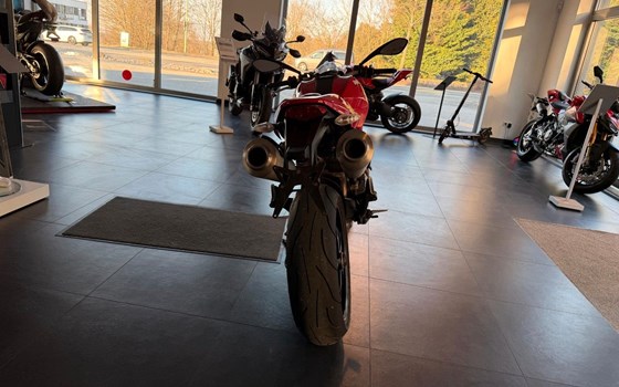 Gebrauchtmotorrad Ducati Monster 796 - Bild 6