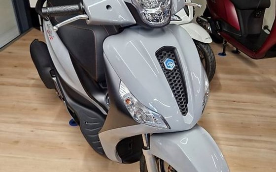 Motorrad Occasion Piaggio Medley 125 S - Bild 1