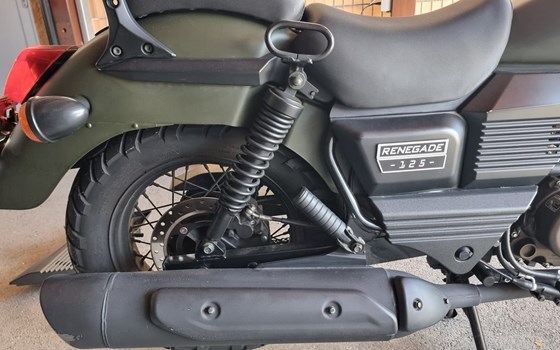 Gebrauchtmotorrad United Motors UM Renegade Commando 125 - Bild 3