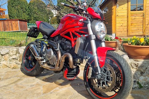 Ducati Monster