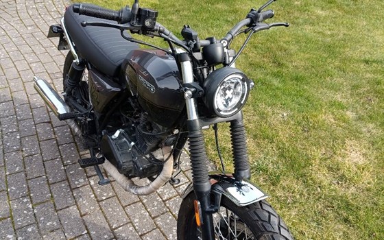 Gebrauchtmotorrad Brixton Cromwell 125 - Bild 3