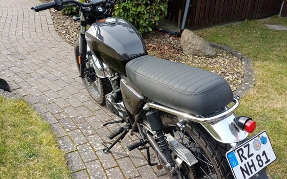 Gebrauchtmotorrad Brixton Cromwell 125 - Bild 5