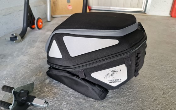 Gebrauchtmotorrad Suzuki GSX-S1000F - Bild 13