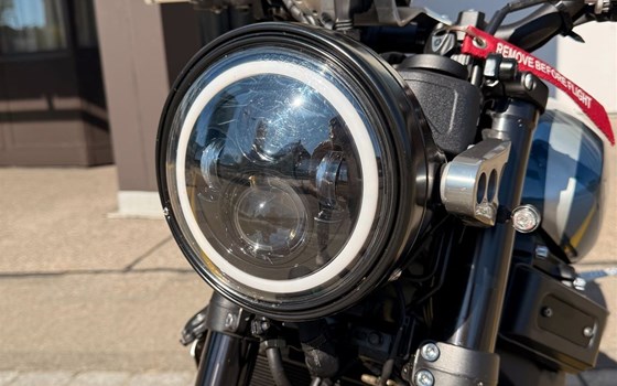 Motorrad Occasion Yamaha XSR900 - Bild 2