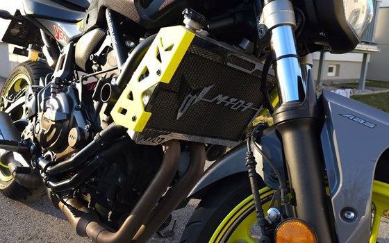 Gebrauchtmotorrad Yamaha MT-07 - Bild 2