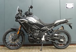 Neumotorrad CFMOTO 450MT