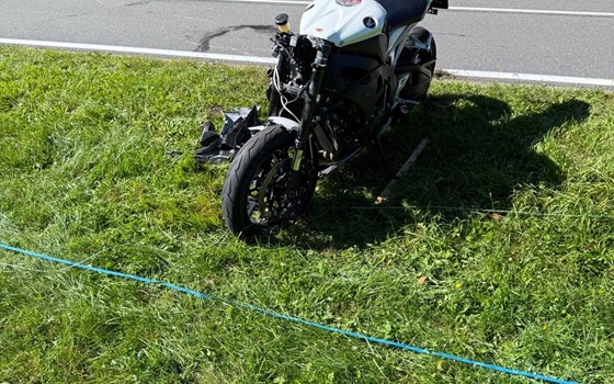 Gebrauchtmotorrad Honda CBR1000RR Fireblade - Bild 1