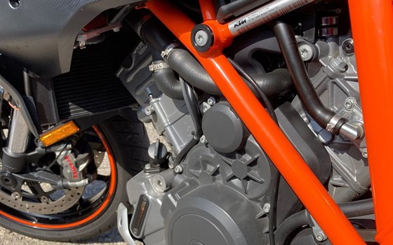 Gebrauchtmotorrad KTM 1290 Super Duke GT - Bild 20