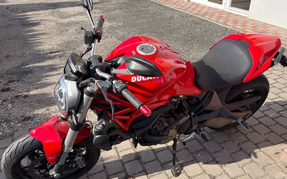 Gebrauchtmotorrad Ducati Monster 821 - Bild 3