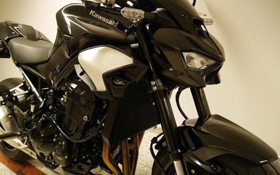 Gebrauchtmotorrad Kawasaki Z900 - Bild 2