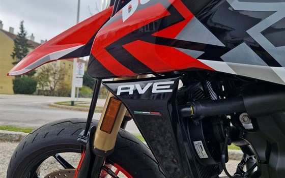 Gebrauchtmotorrad Ducati Hypermotard 698 Mono RVE - Bild 5