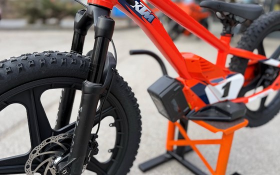 Neufahrzeug KTM SX-E 1.20 - Bild 3