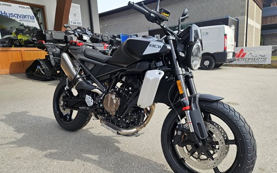 Neufahrzeug Husqvarna Svartpilen 801 - Bild 2